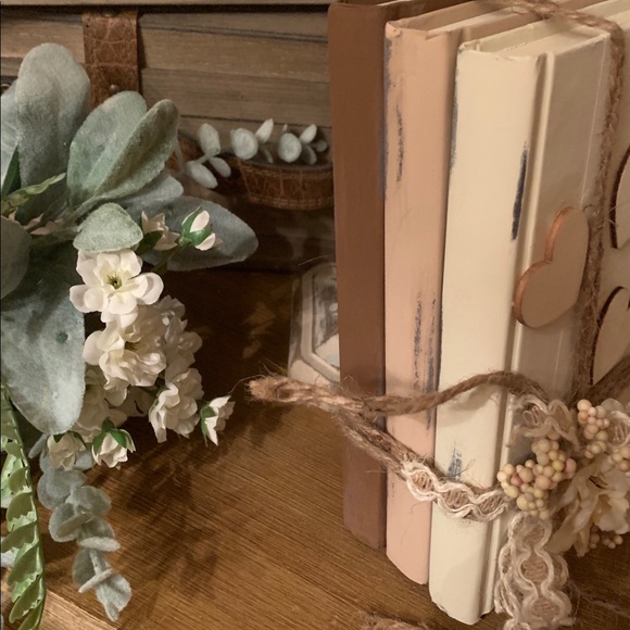 Decorative Book Bundle Beige with wood hearts, stack of Books New Handmade - Picture 2 of 2